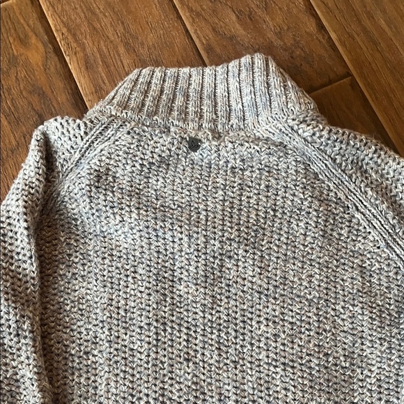 Prana Gray Knit Sweater Size XL - Picture 8 of 9